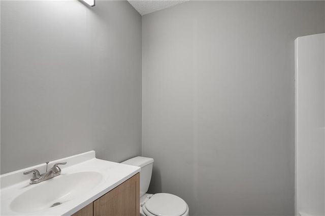 3408 NW 84th Terrace, Kansas City, MO 64154