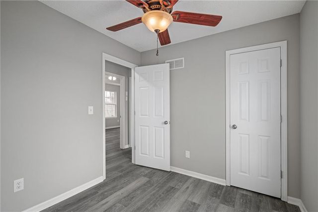 3408 NW 84th Terrace, Kansas City, MO 64154