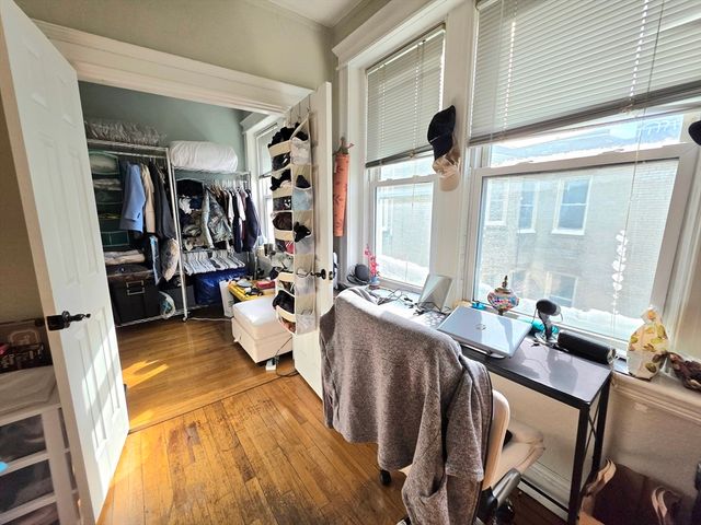 1641 Commonwealth Ave 16, Boston, MA 02135