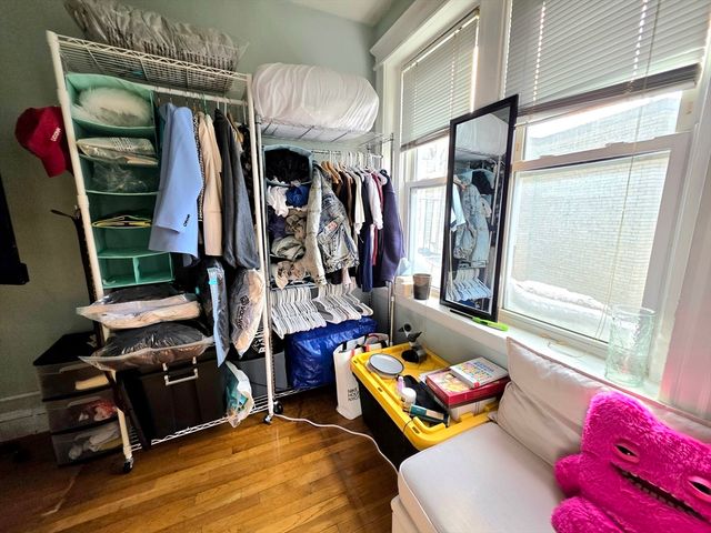 1641 Commonwealth Ave 16, Boston, MA 02135