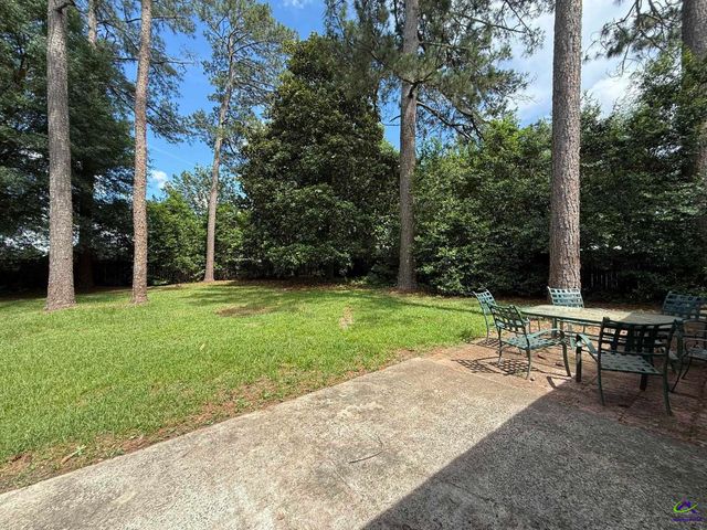1710 Macon Road, Perry, GA 31069