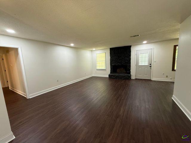 1710 Macon Road, Perry, GA 31069