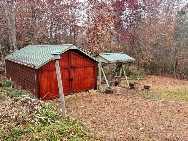 179 Garrison Drive, Cleveland, GA 30528