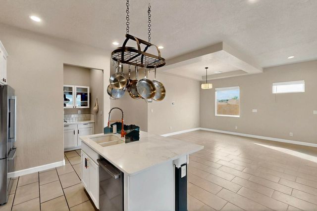 3406 Falkirk Road NE, Rio Rancho, NM 87144