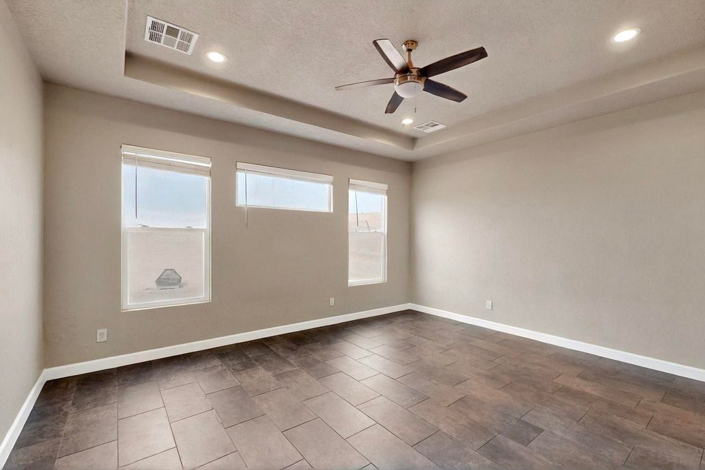 Image 20 of property listing at 3406 Falkirk Road NE, Rio Rancho, NM 87144