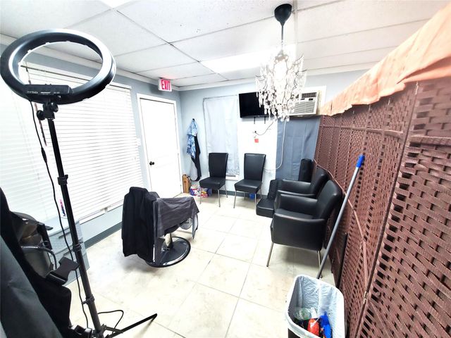 1714 Roman Forest Boulevard, New Caney, TX 77357