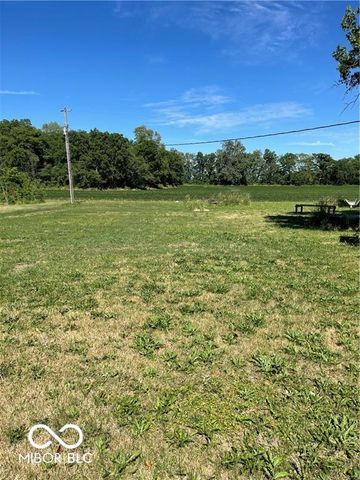 9555 N State Road 9, Pendleton, IN 46064