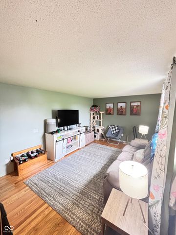 9555 N State Road 9, Pendleton, IN 46064