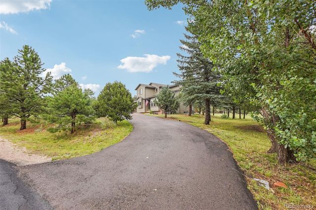 18555 Knollwood Boulevard, Monument, CO 80132