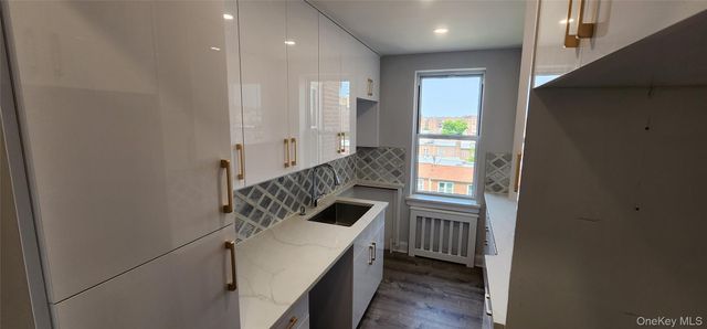 105-38 63rd Drive 5-P, Forest Hills, NY 11375