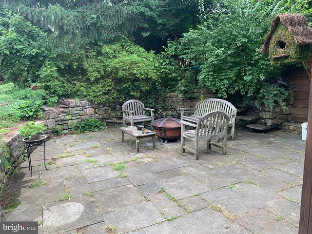 8204 BROOKSIDE RD, Elkins Park, PA 19027