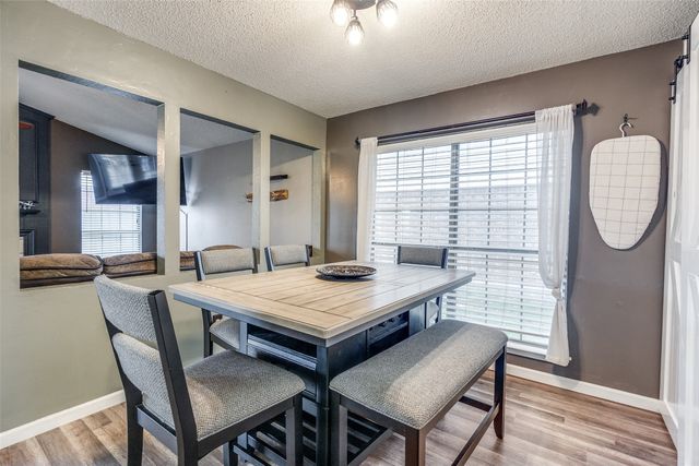 209 Commonwealth Circle, Grand Prairie, TX 75052