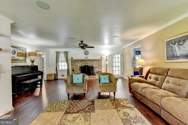 4061 Whispering Forest Court SW, Lilburn, GA 30047