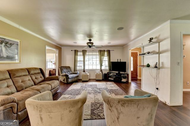 4061 Whispering Forest Court SW, Lilburn, GA 30047