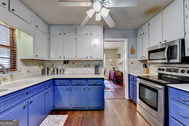 4061 Whispering Forest Court SW, Lilburn, GA 30047