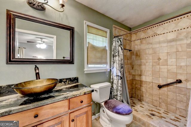 4061 Whispering Forest Court SW, Lilburn, GA 30047