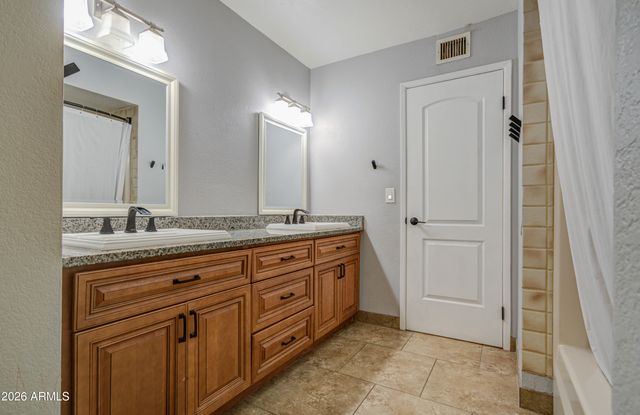 3202 W MCRAE Way, Phoenix, AZ 85027