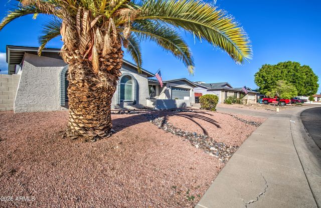 3202 W MCRAE Way, Phoenix, AZ 85027