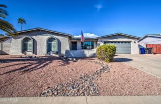 3202 W MCRAE Way, Phoenix, AZ 85027