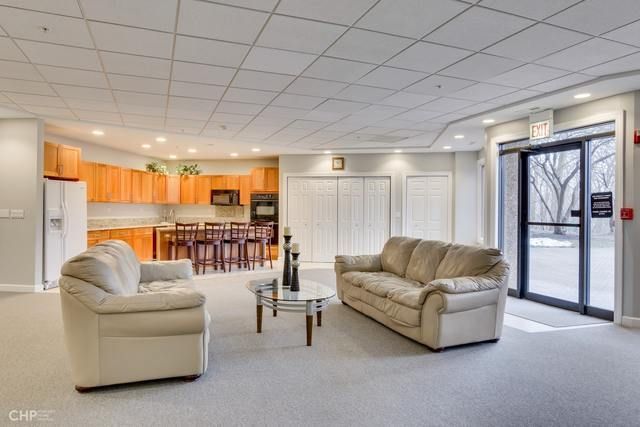 1 Renaissance Place 511, Palatine, IL 60067