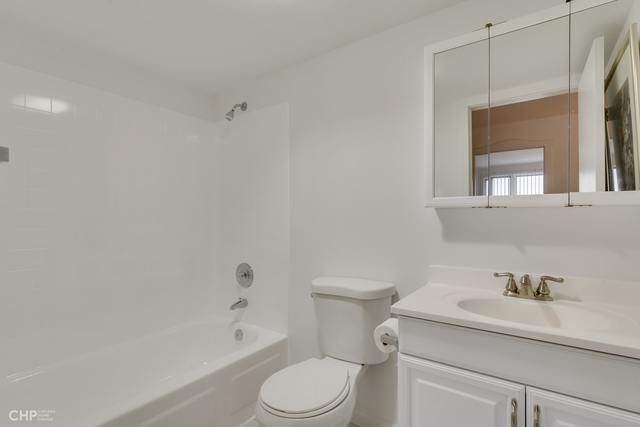 1 Renaissance Place 511, Palatine, IL 60067