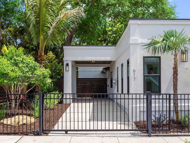 617 MADISON COURT, Sarasota, FL 34236