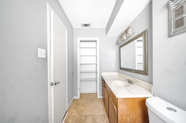 3225 Bostic Street, Houston, TX 77093