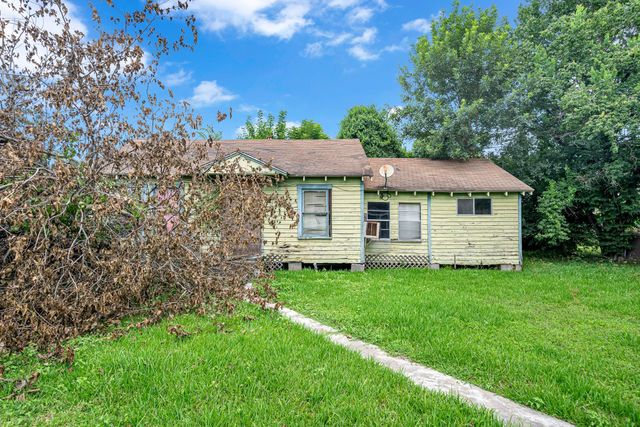 3225 Bostic Street, Houston, TX 77093