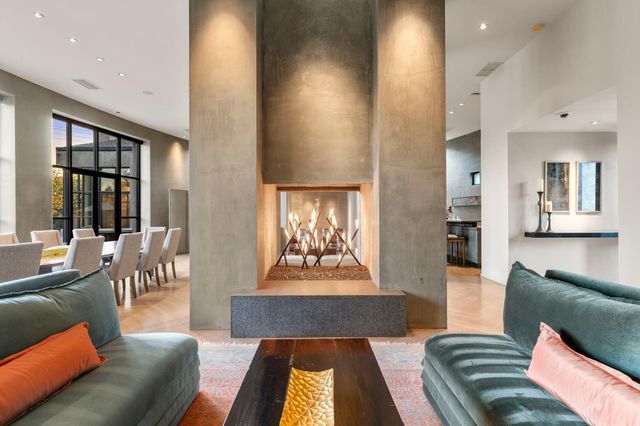 6900 Corte Del Sol, Modesto, CA 95356