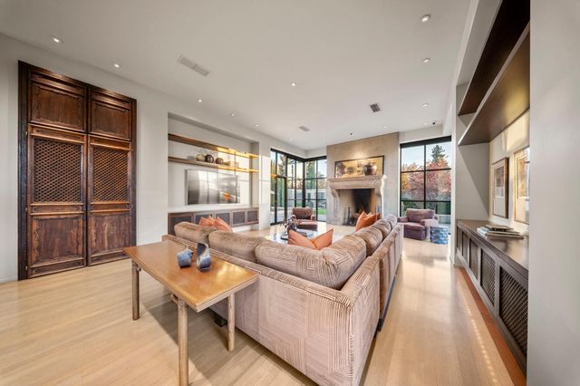 6900 Corte Del Sol, Modesto, CA 95356