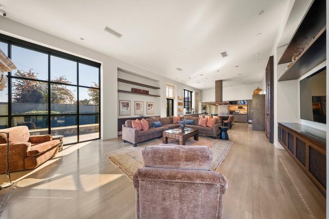 6900 Corte Del Sol, Modesto, CA 95356