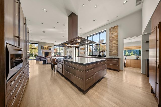 6900 Corte Del Sol, Modesto, CA 95356