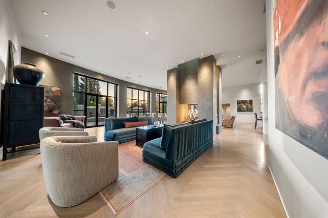 6900 Corte Del Sol, Modesto, CA 95356