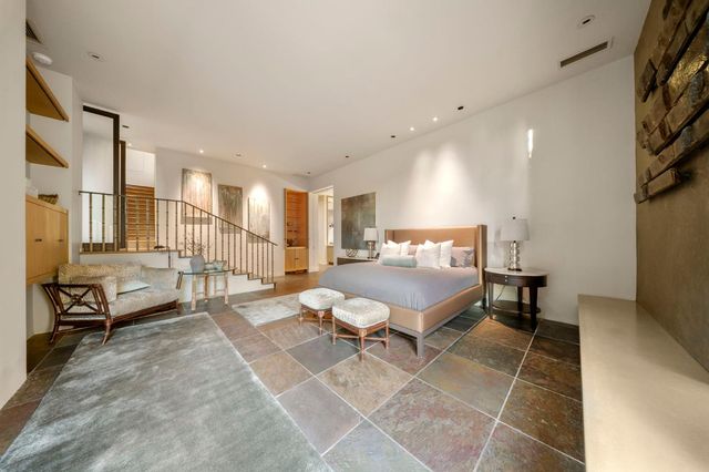 6900 Corte Del Sol, Modesto, CA 95356