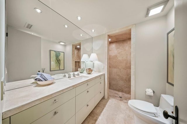 6900 Corte Del Sol, Modesto, CA 95356