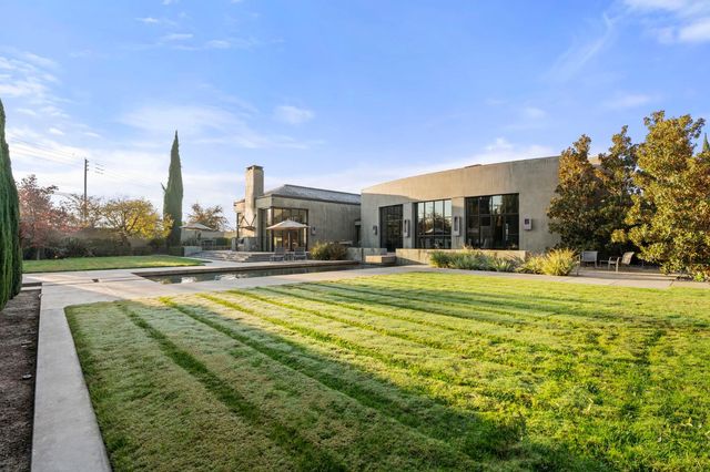 6900 Corte Del Sol, Modesto, CA 95356