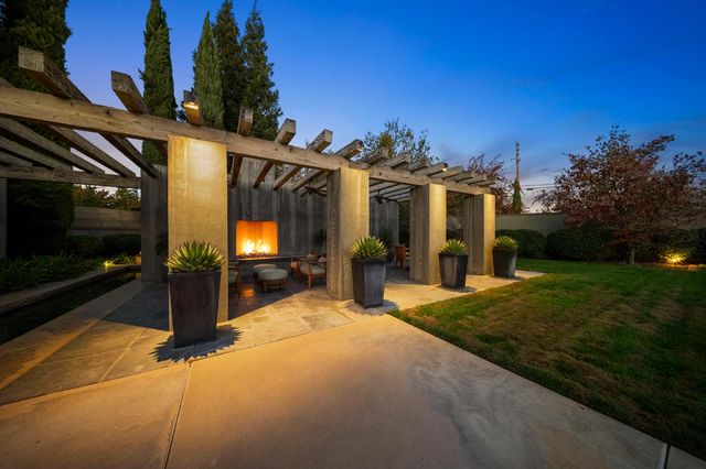 6900 Corte Del Sol, Modesto, CA 95356