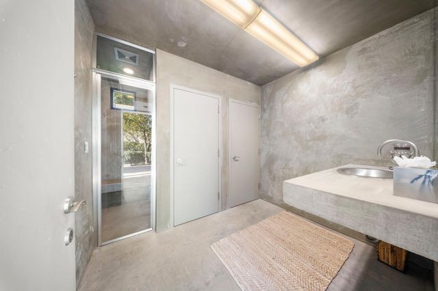 6900 Corte Del Sol, Modesto, CA 95356