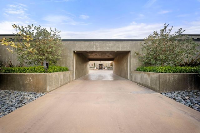 6900 Corte Del Sol, Modesto, CA 95356