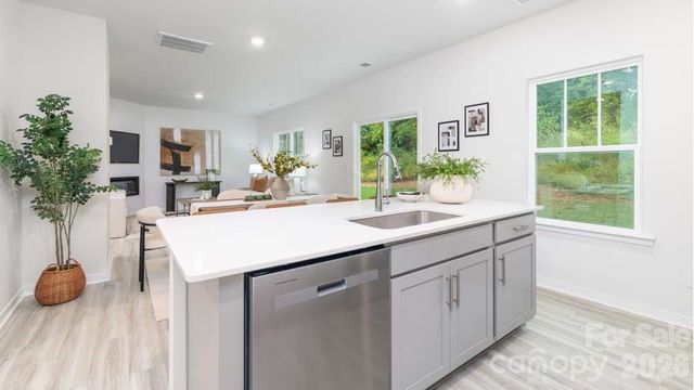 5108 Shallow Brook Drive, Charlotte, NC 28215