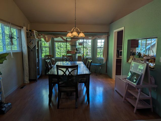 10388 Kenwood Dr, Grass Valley, CA 95949