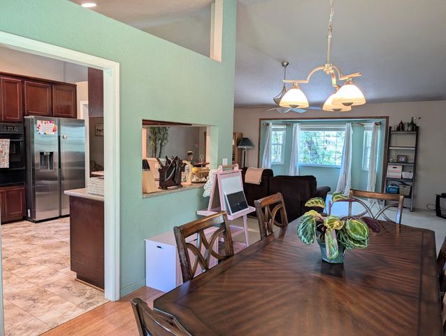 10388 Kenwood Dr, Grass Valley, CA 95949