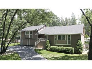 10388 Kenwood Dr, Grass Valley, CA 95949