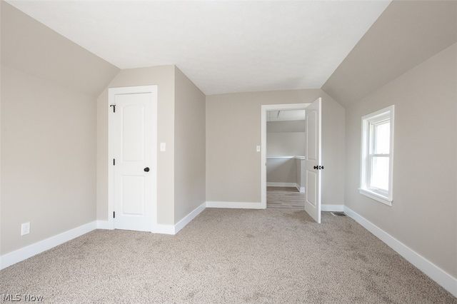 1521 Newman Avenue, Lakewood, OH 44107
