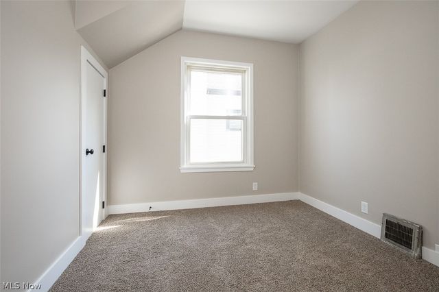 1521 Newman Avenue, Lakewood, OH 44107