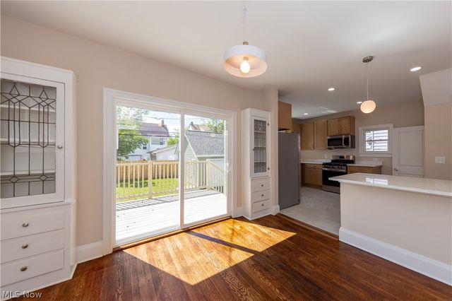 3520 Bainbridge Road, Cleveland Heights, OH 44118