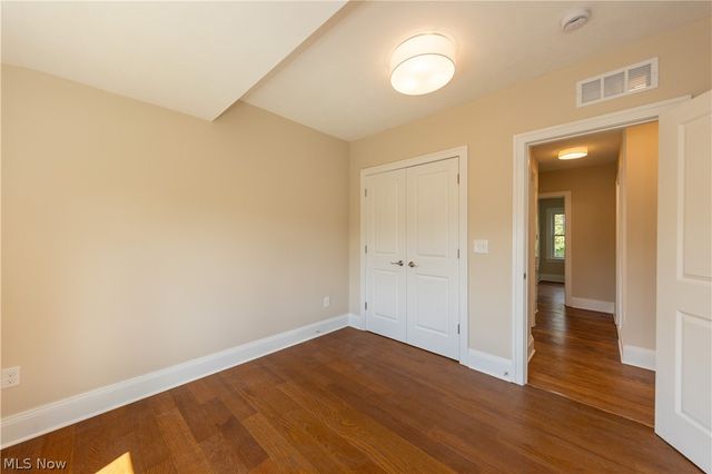 3520 Bainbridge Road, Cleveland Heights, OH 44118