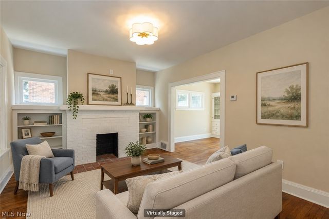 3520 Bainbridge Road, Cleveland Heights, OH 44118