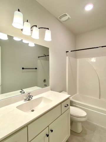 234B Grand Ave B, Spring Hill, TN 37174