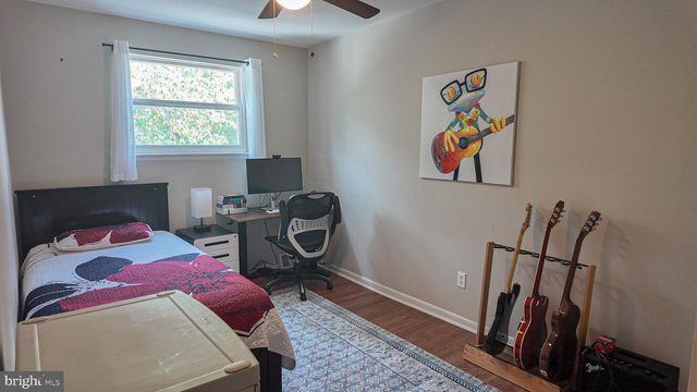3520 CHURCHILL LN, Philadelphia, PA 19114